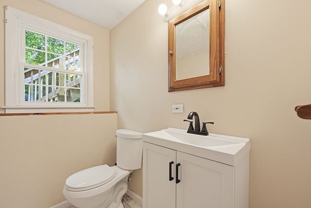 9 Paula Rd, Milford, MA 01757