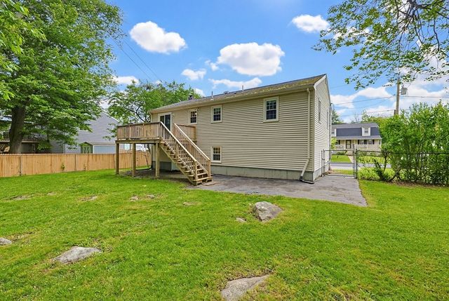9 Paula Rd, Milford, MA 01757