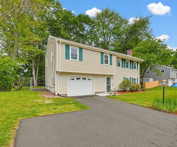 9 Paula Rd, Milford, MA 01757