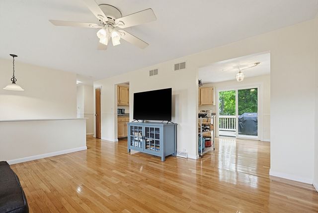9 Paula Rd, Milford, MA 01757