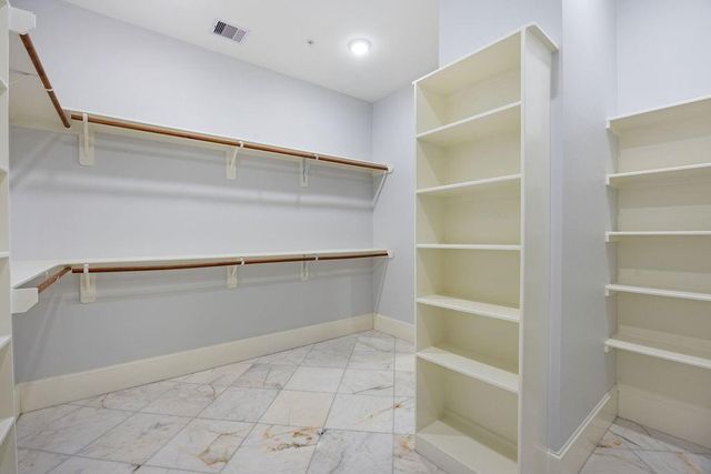 2020 Sabine Street, Houston, TX 77007