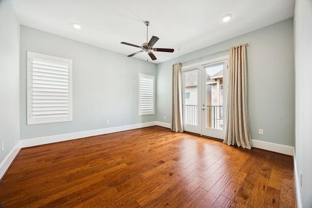 2020 Sabine Street, Houston, TX 77007