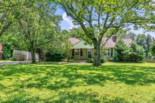 918 S Dickerson Rd, Goodlettsville, TN 37072