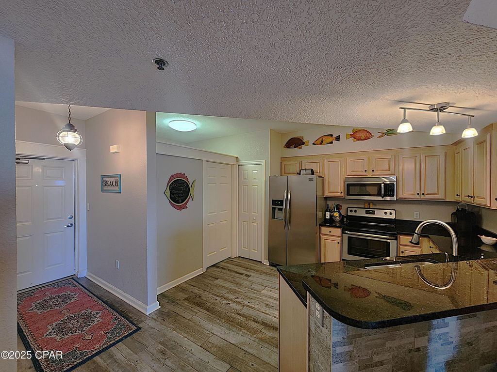 Image 7 of property listing at 6504 Bridge Water Way 403, Panama City Beach, FL 32407