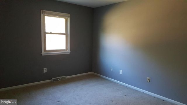 522 HANCOCK CT, Trappe, PA 19426