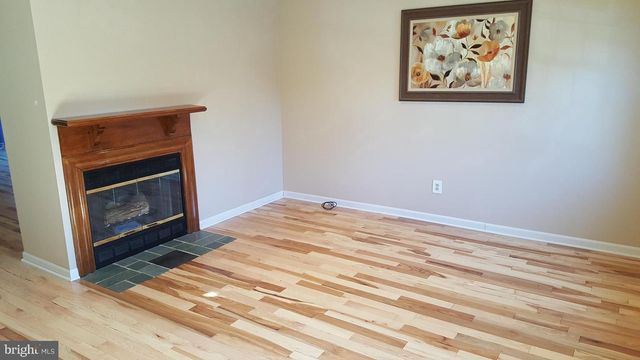 522 HANCOCK CT, Trappe, PA 19426