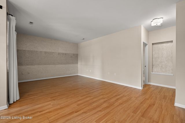 5139 Magdalen Square, Louisville, KY 40241