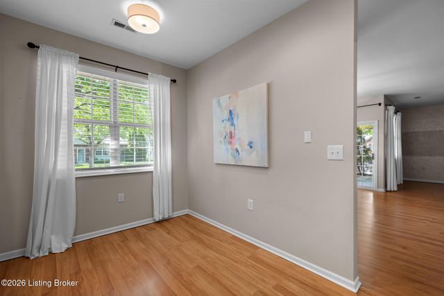 5139 Magdalen Square, Louisville, KY 40241