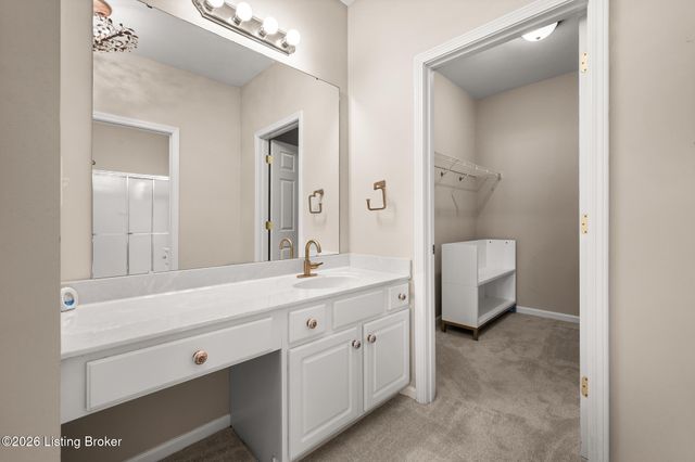 5139 Magdalen Square, Louisville, KY 40241