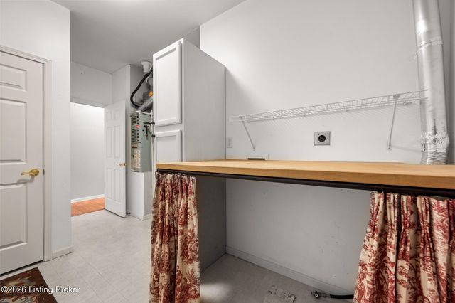 5139 Magdalen Square, Louisville, KY 40241