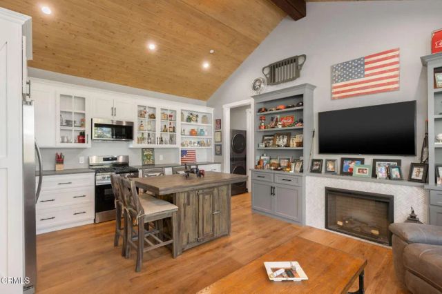 1649 Hauser Circle, Thousand Oaks, CA 91362