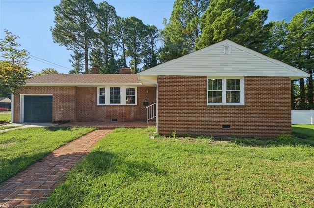 601 Azalea CT, Suffolk, VA 23434