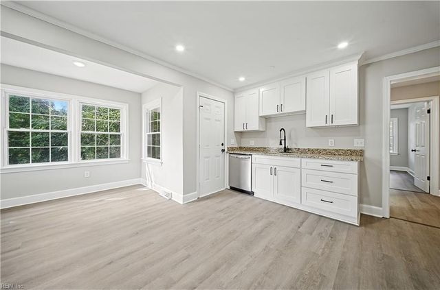 601 Azalea CT, Suffolk, VA 23434