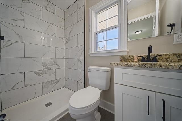 601 Azalea CT, Suffolk, VA 23434