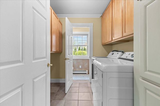 21 Whiteface Street, South Burlington, VT 05403