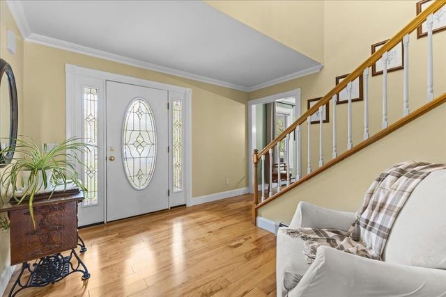 21 Whiteface Street, South Burlington, VT 05403