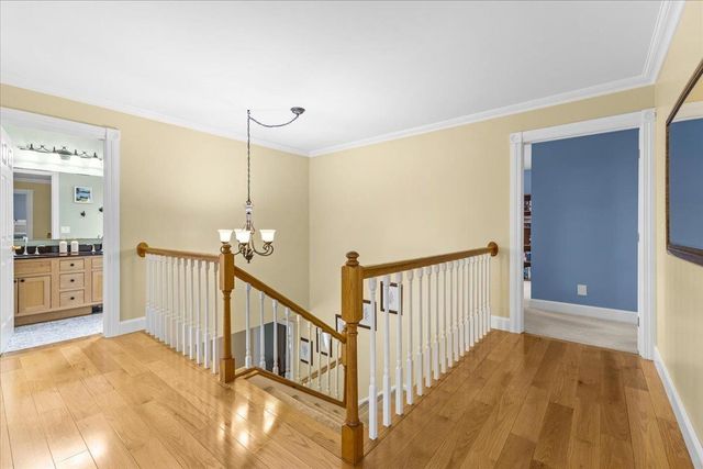21 Whiteface Street, South Burlington, VT 05403