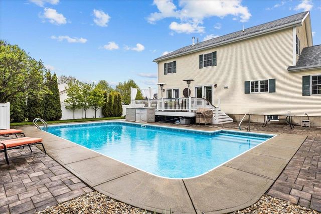 21 Whiteface Street, South Burlington, VT 05403