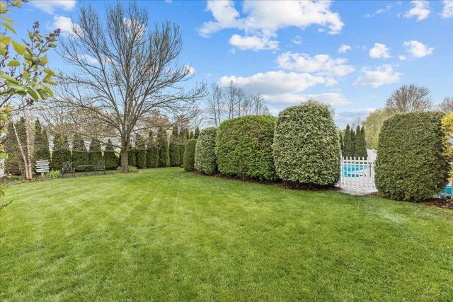 21 Whiteface Street, South Burlington, VT 05403