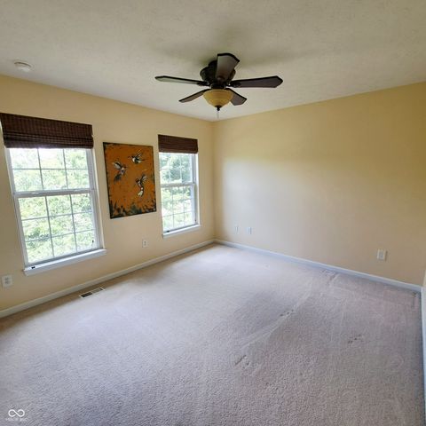 4621 Pebblepointe Pass, Zionsville, IN 46077