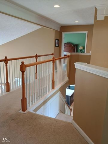 4621 Pebblepointe Pass, Zionsville, IN 46077