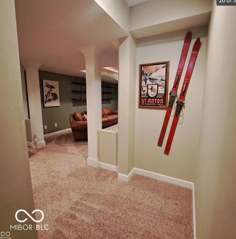 4621 Pebblepointe Pass, Zionsville, IN 46077