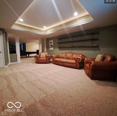 4621 Pebblepointe Pass, Zionsville, IN 46077