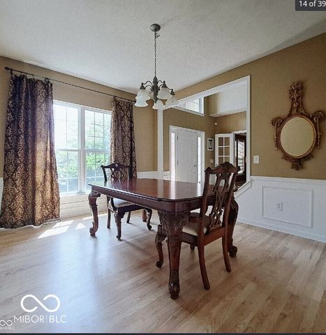 4621 Pebblepointe Pass, Zionsville, IN 46077