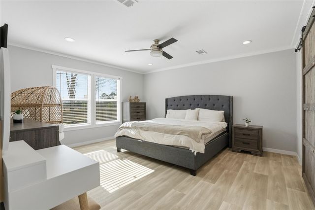 3102 Schroeder Lane, Alvin, TX 77511