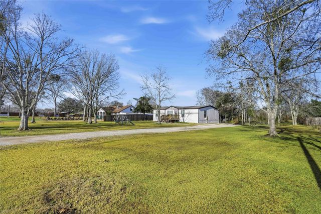 3102 Schroeder Lane, Alvin, TX 77511