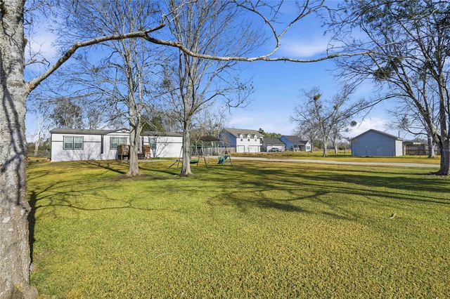 3102 Schroeder Lane, Alvin, TX 77511