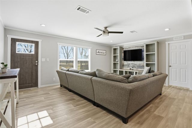 3102 Schroeder Lane, Alvin, TX 77511