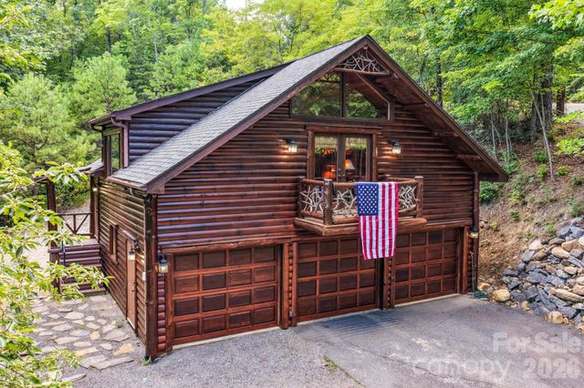 155 Hickory Nut Lane, Lake Lure, NC 28746
