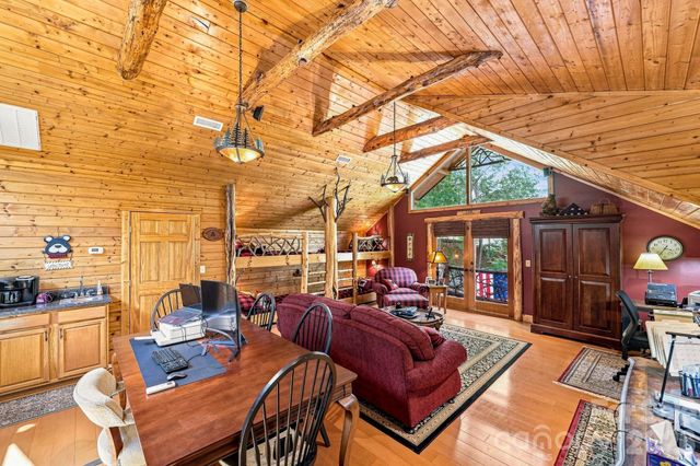155 Hickory Nut Lane, Lake Lure, NC 28746