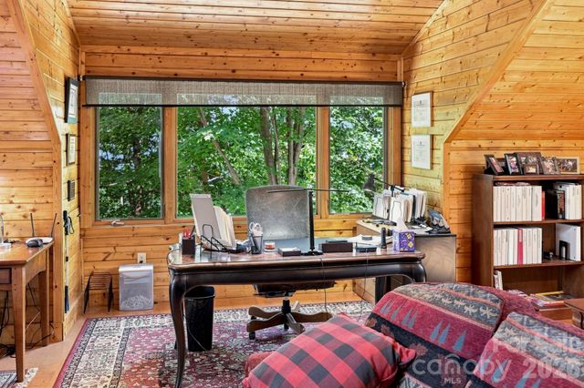 155 Hickory Nut Lane, Lake Lure, NC 28746