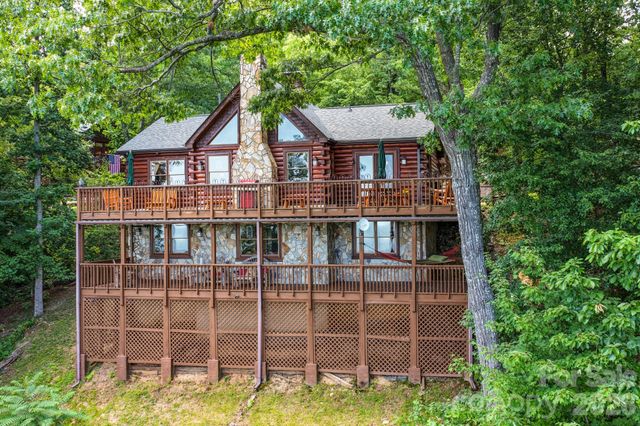 155 Hickory Nut Lane, Lake Lure, NC 28746