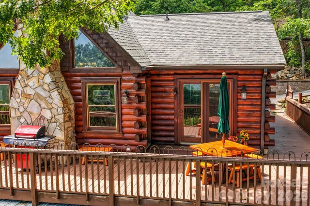 155 Hickory Nut Lane, Lake Lure, NC 28746