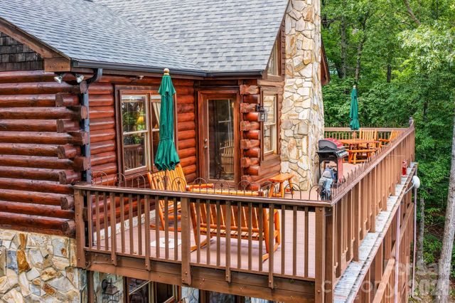 155 Hickory Nut Lane, Lake Lure, NC 28746