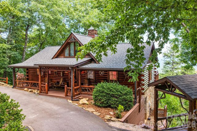 155 Hickory Nut Lane, Lake Lure, NC 28746