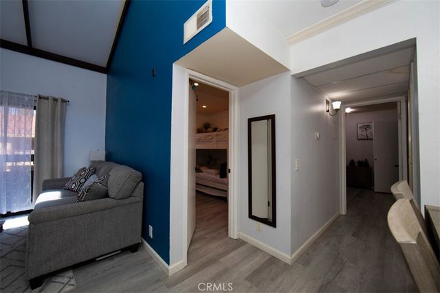 18756 Mandan 1514, Canyon Country, CA 91351