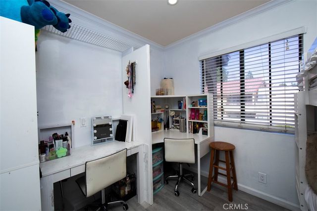 18756 Mandan 1514, Canyon Country, CA 91351