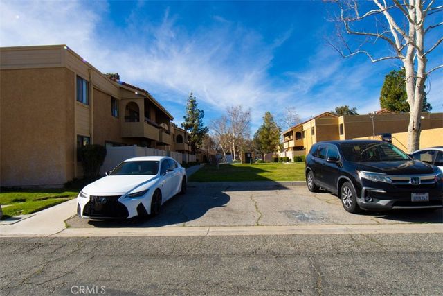 18756 Mandan 1514, Canyon Country, CA 91351