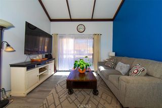 18756 Mandan 1514, Canyon Country, CA 91351