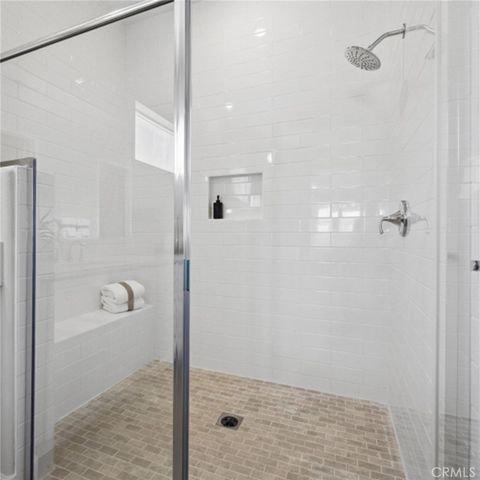 24557 Via La Sombrilla, Valencia, CA 91354