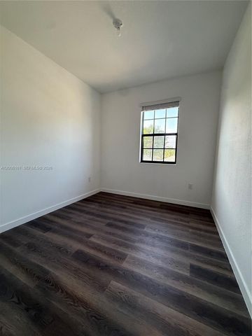 731 SW 11th St, Florida City, FL 33034