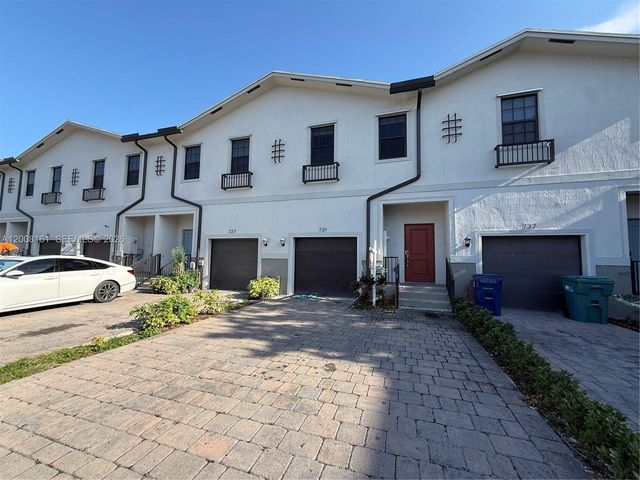 731 SW 11th St, Florida City, FL 33034