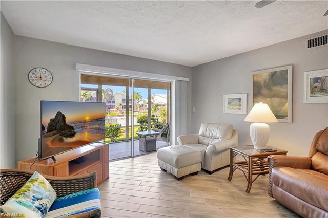 1412 46th ST 1F, Cape Coral, FL 33904