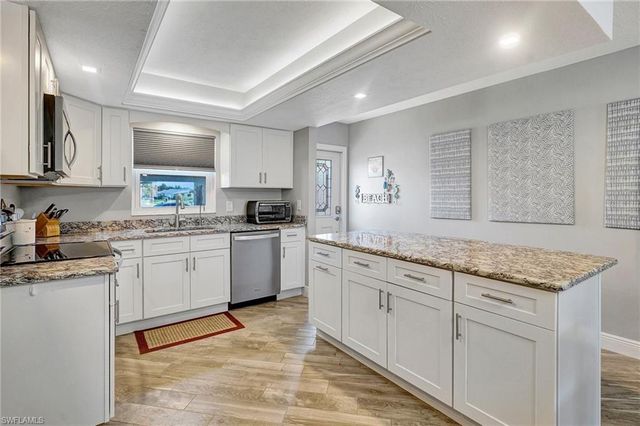 1412 46th ST 1F, Cape Coral, FL 33904