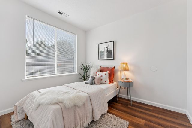 4706 San Pablo Dam Rd., El Sobrante, CA 94803