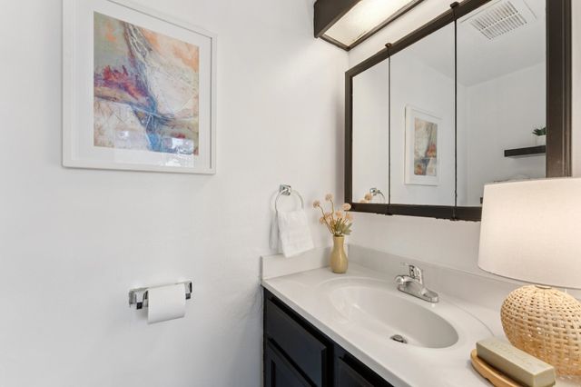 4706 San Pablo Dam Rd., El Sobrante, CA 94803